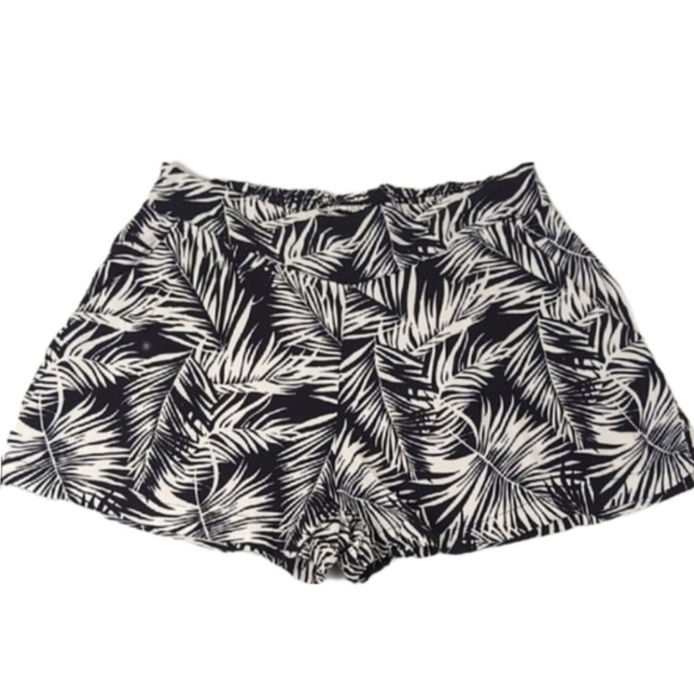 H&M Palm Print Shorts Pull On A Line Flowy Elastic Waist Tropical Beach